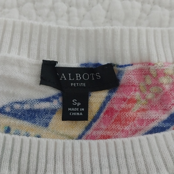 Talbots; S/P, Pull Over, Colorful Print, Three-Quarter Sleeve, Sweater - Picture 3 of 4